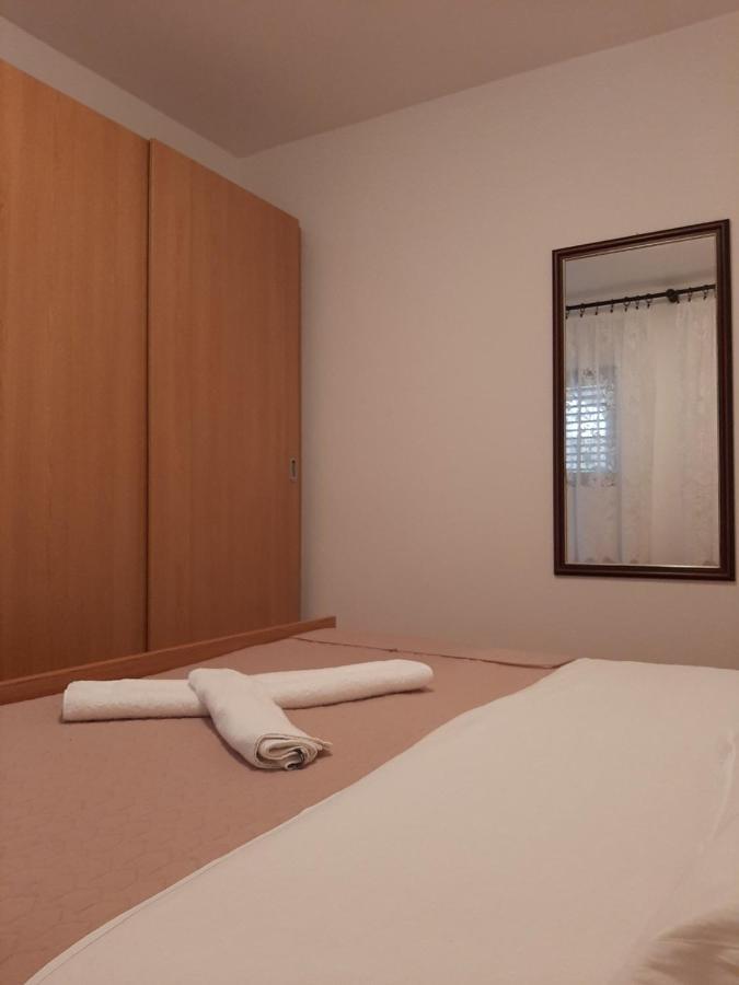 Apartments Grozdana Цриквениця Екстер'єр фото
