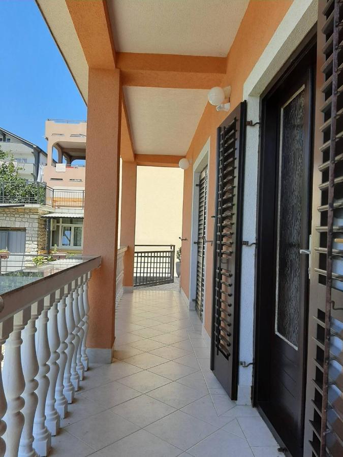 Apartments Grozdana Цриквениця Екстер'єр фото