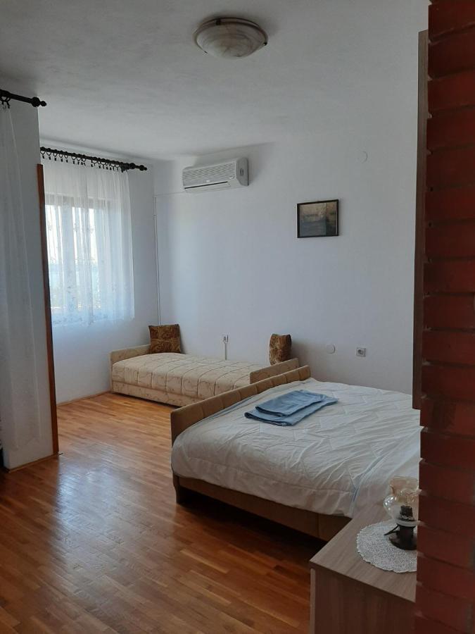 Apartments Grozdana Цриквениця Екстер'єр фото